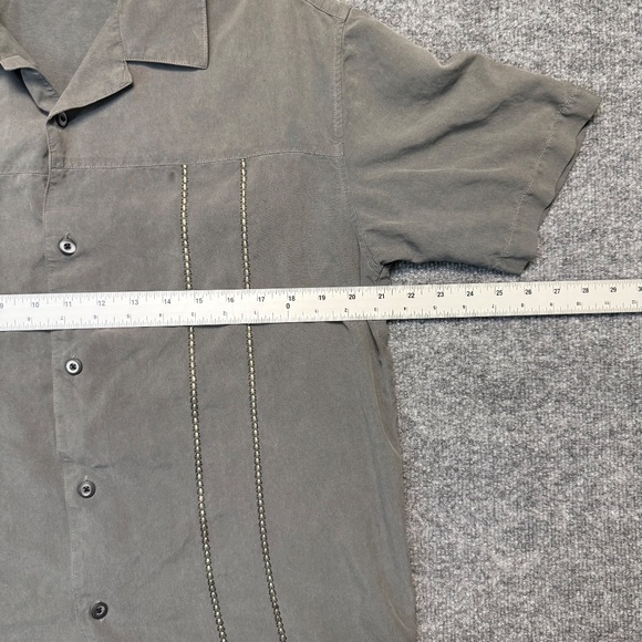 Axis La Mens Embroidery Casual Silk Button Shirt Short Sleeves Gray Size Medium - Picture 5 of 6